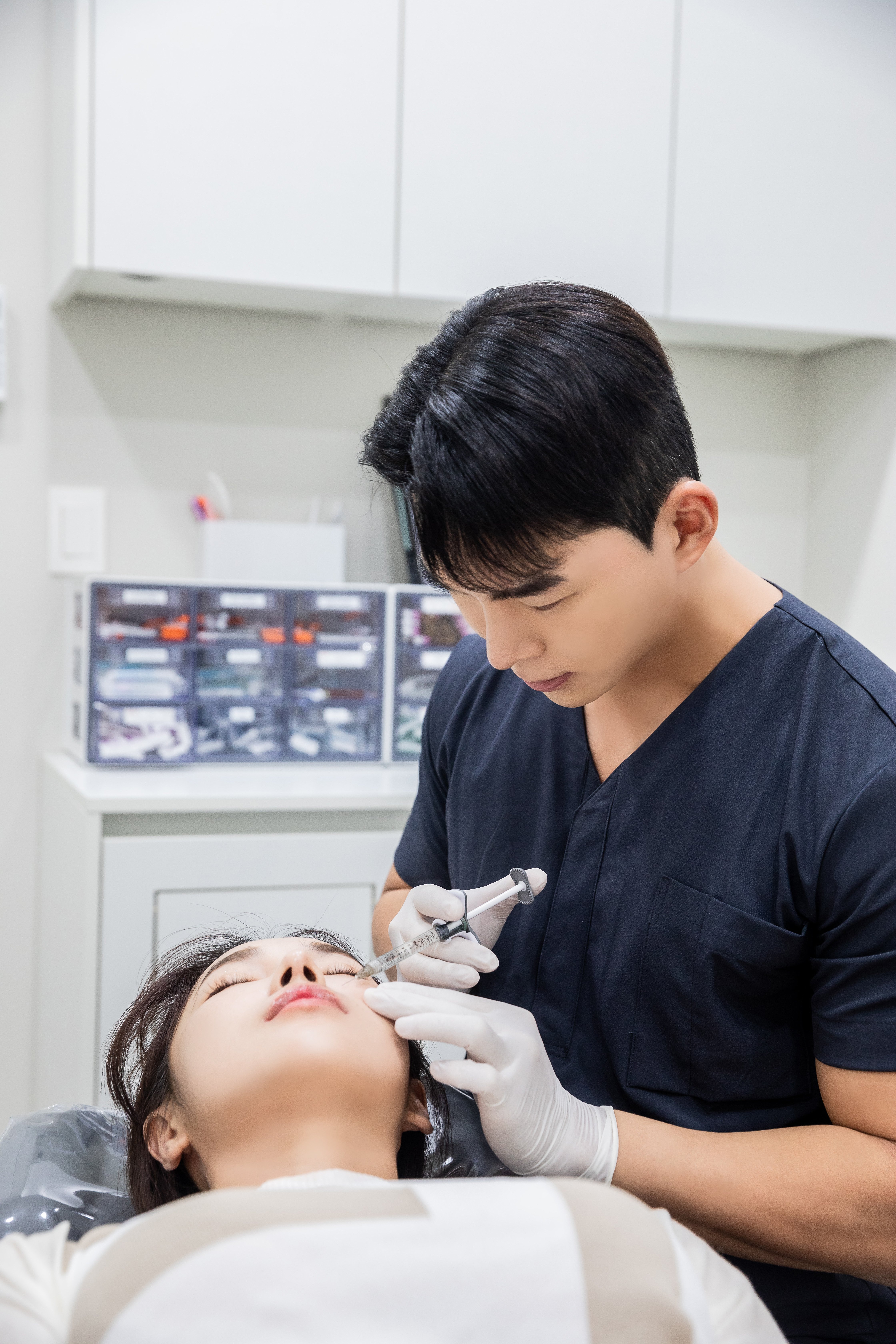 doctor designed lifting treatment
