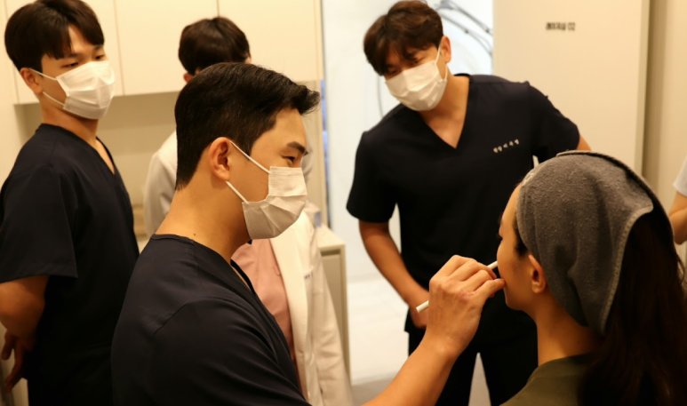 one doctor clinic Seoul